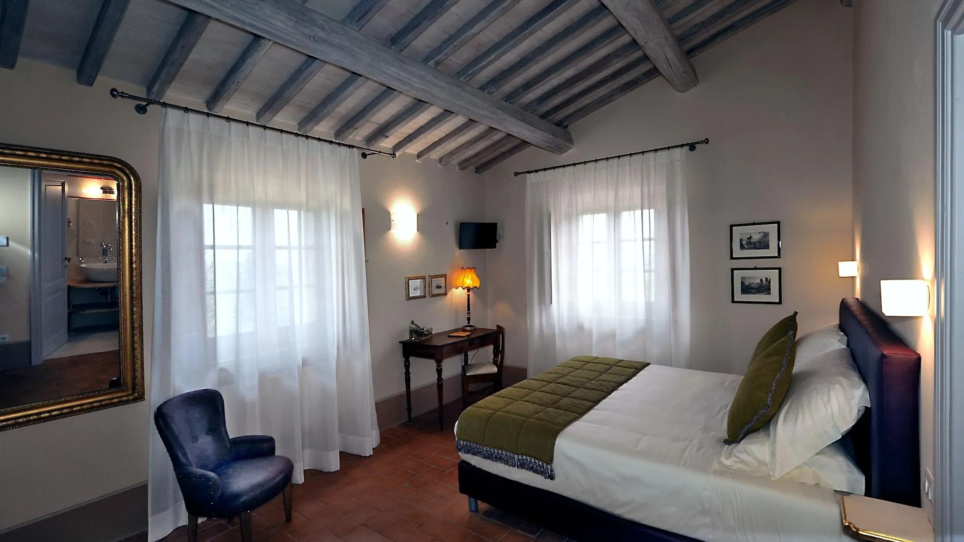 Le Buche Wine Resort&Spa Macciano 3*,